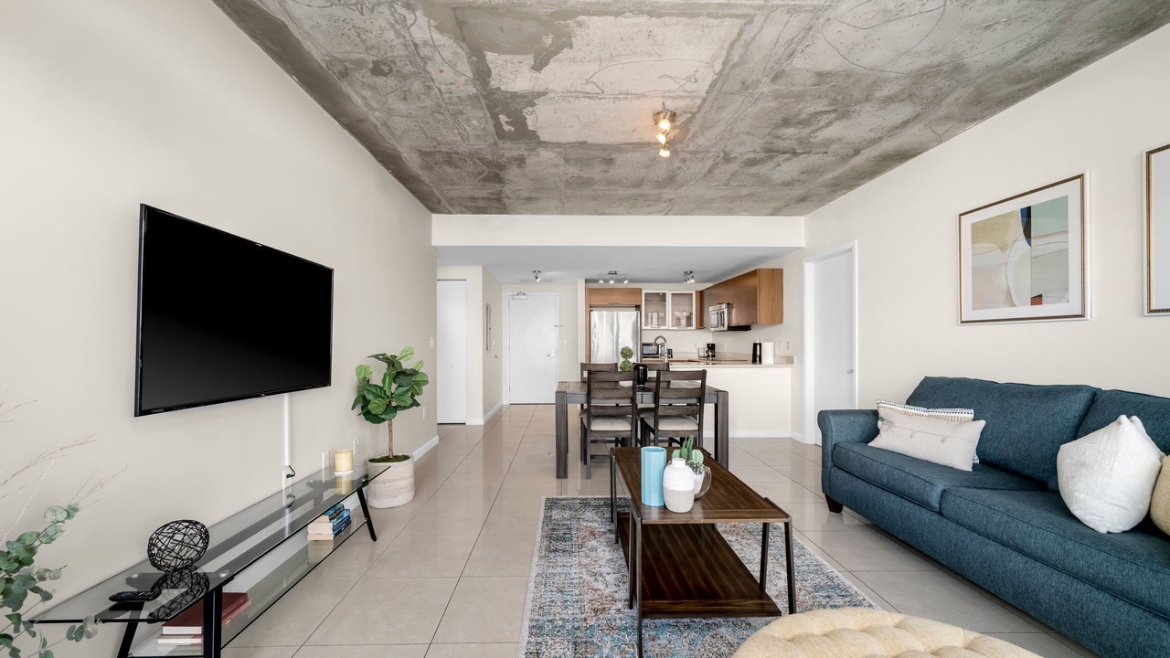 Photo of Livingroom in Midtown