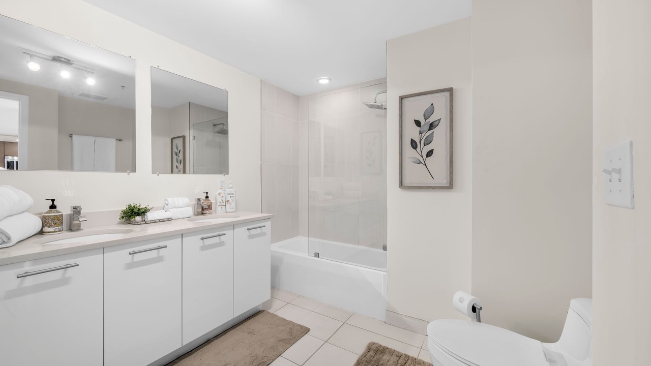 Photo of Bathroom in Midtown