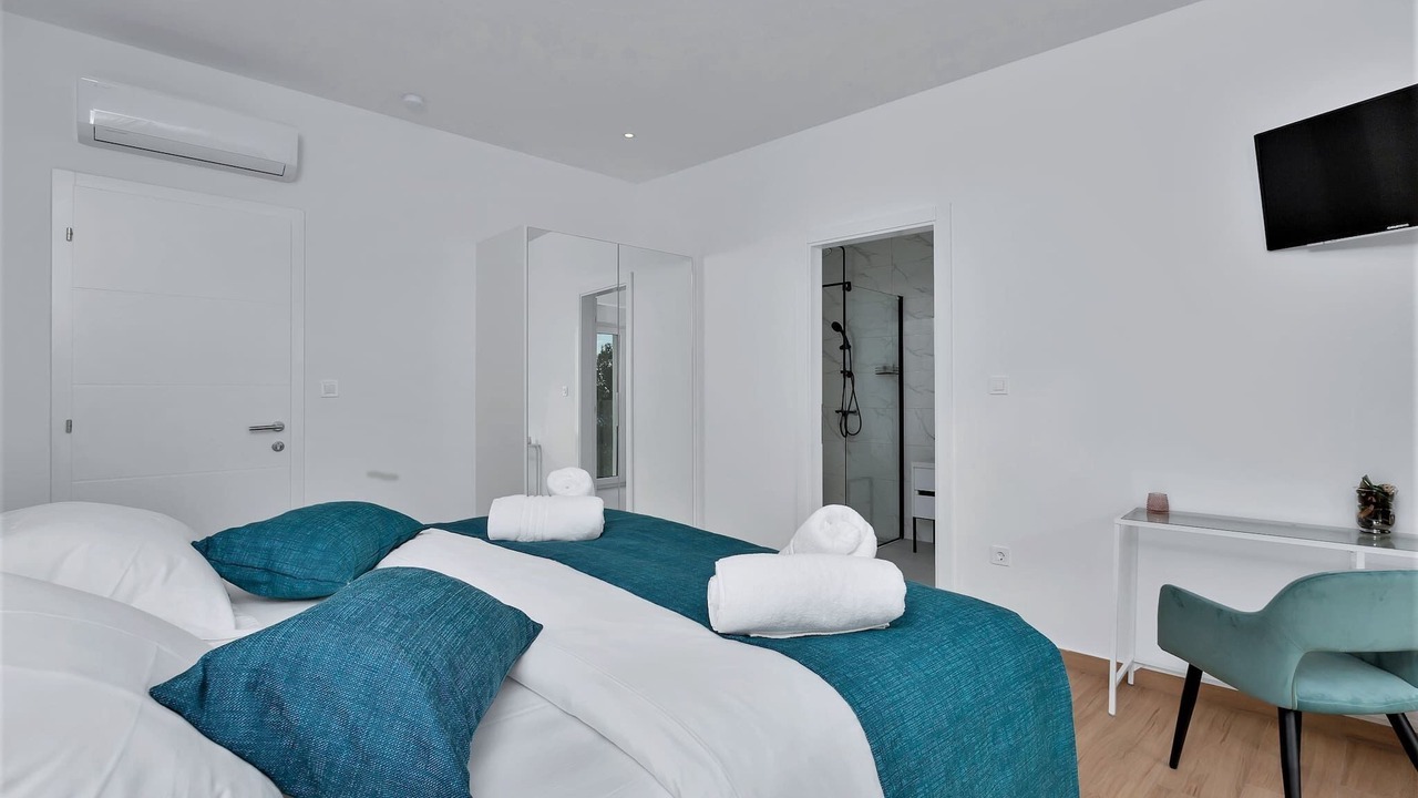 Photo of Bedroom in Brela
