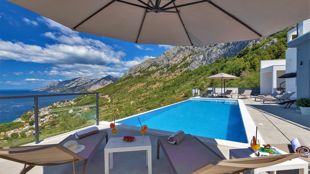 Photo of Outdoor in Brela