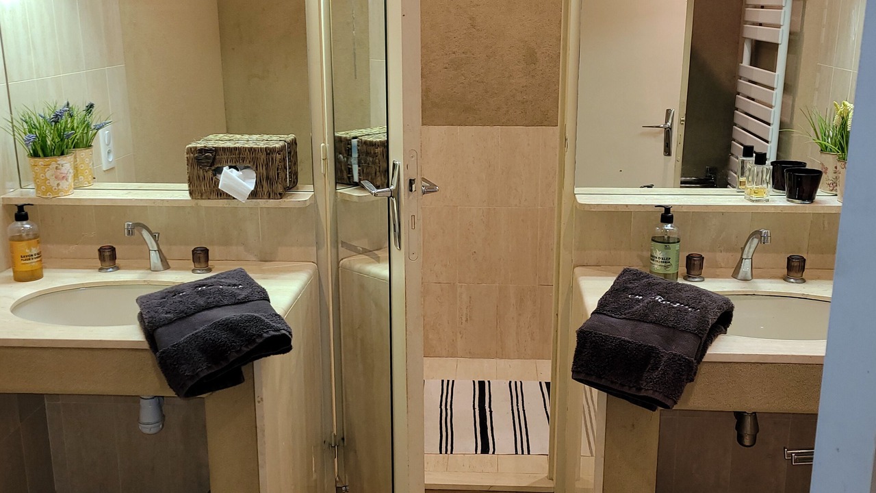 Photo of Bathroom in Chalabre