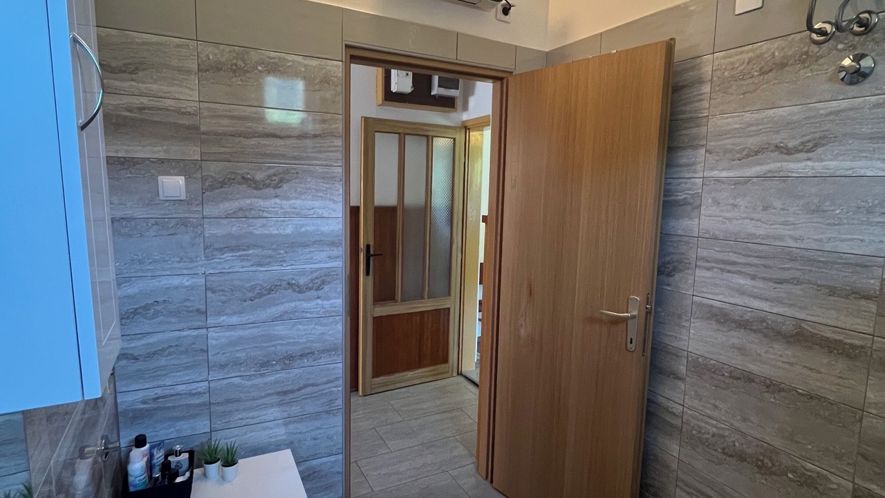 Photo of Bathroom in Fuzine
