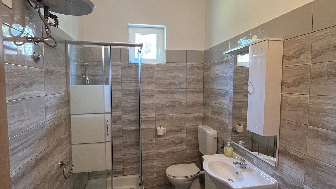 Photo of Bathroom in Fuzine
