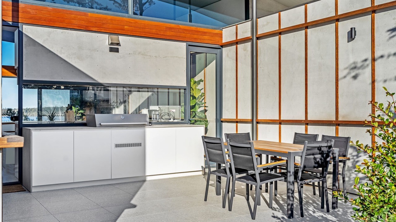 Photo of Outdoor in Basin View