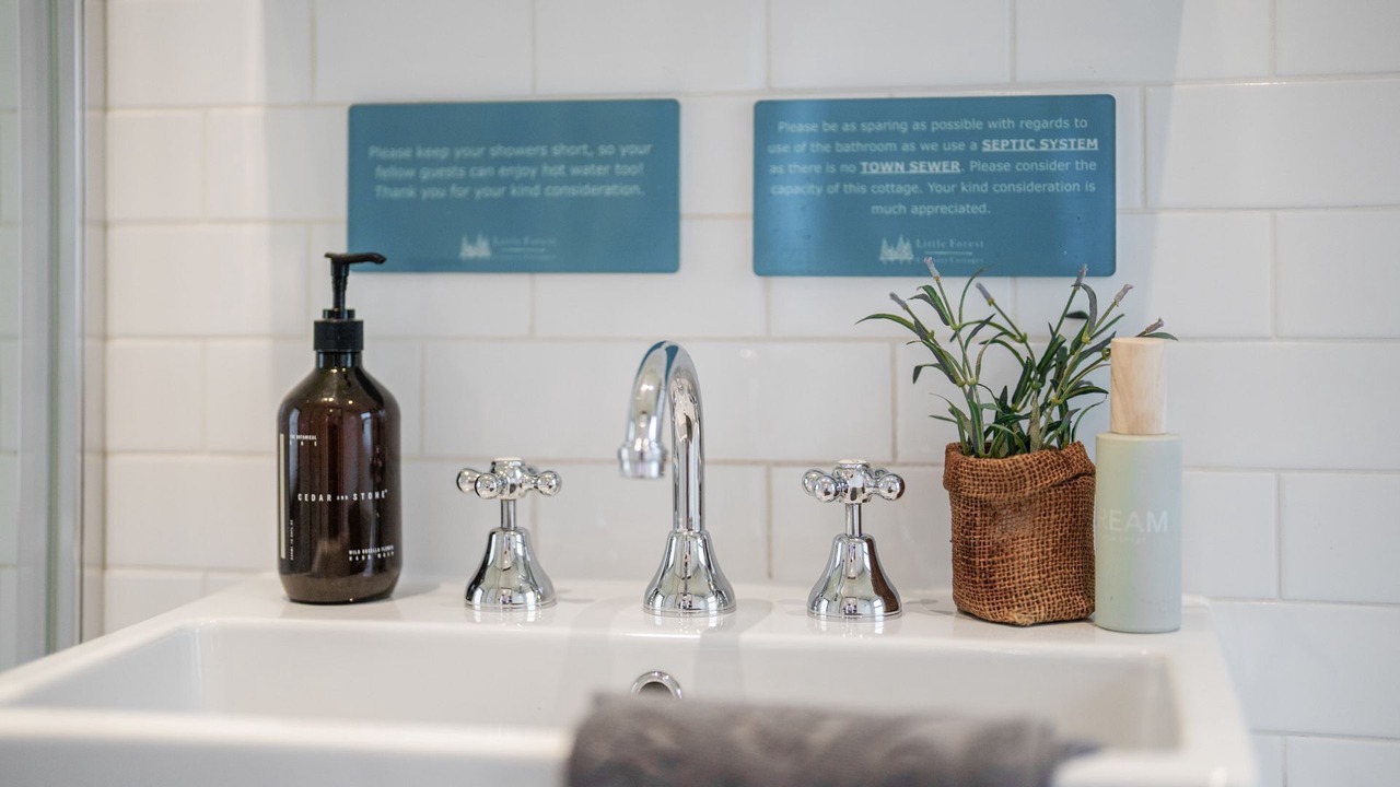 Photo of Bathroom in Alpine