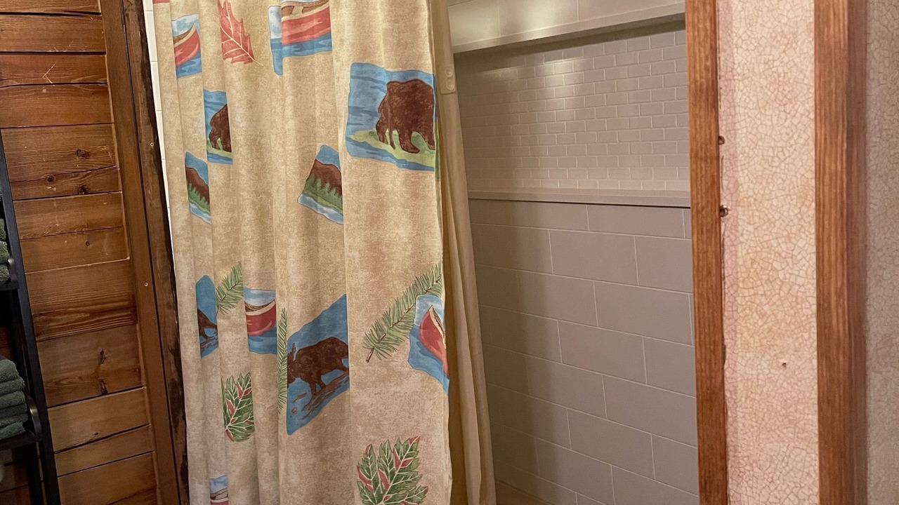 Photo of Bathroom in Gordon