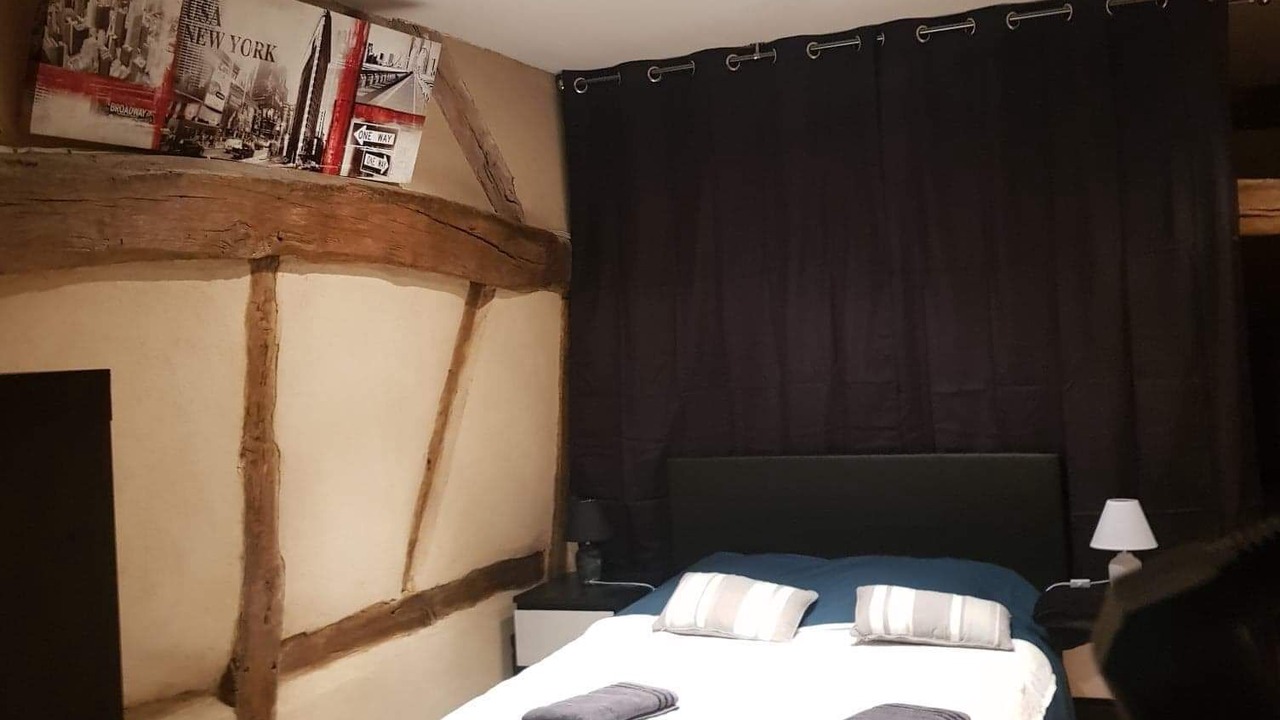 Photo of Bedroom in Gigny-sur-Saone