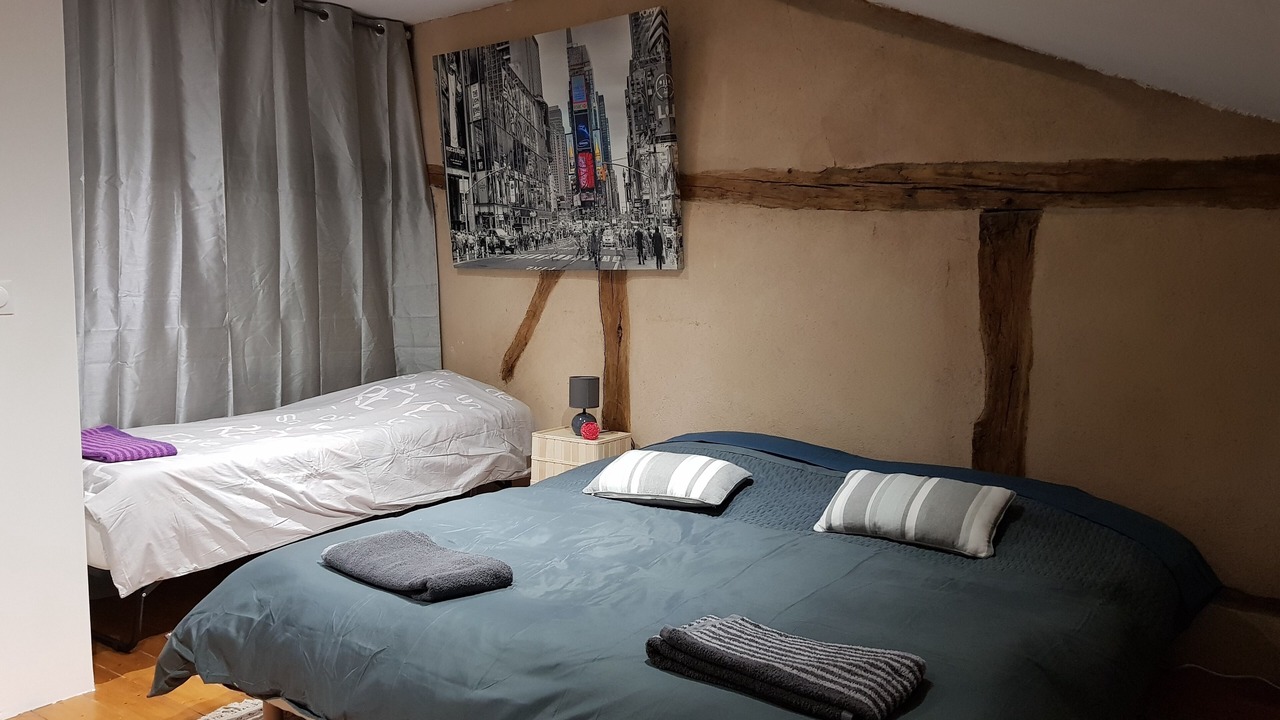 Photo of Bedroom in Gigny-sur-Saone