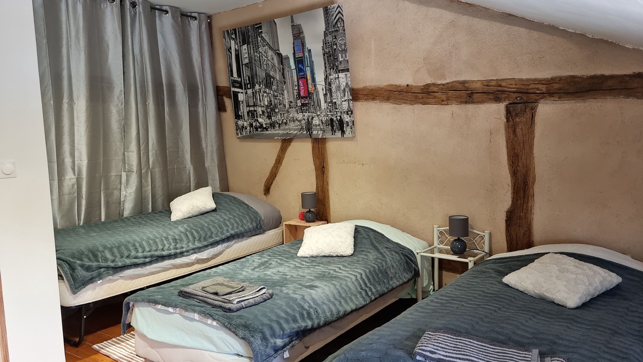 Photo of Bedroom in Gigny-sur-Saone