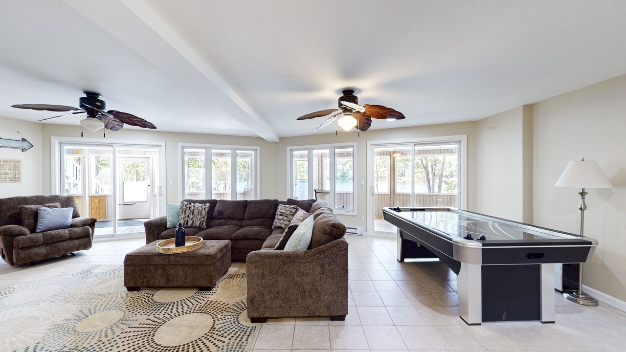 Photo of Livingroom in Freedom