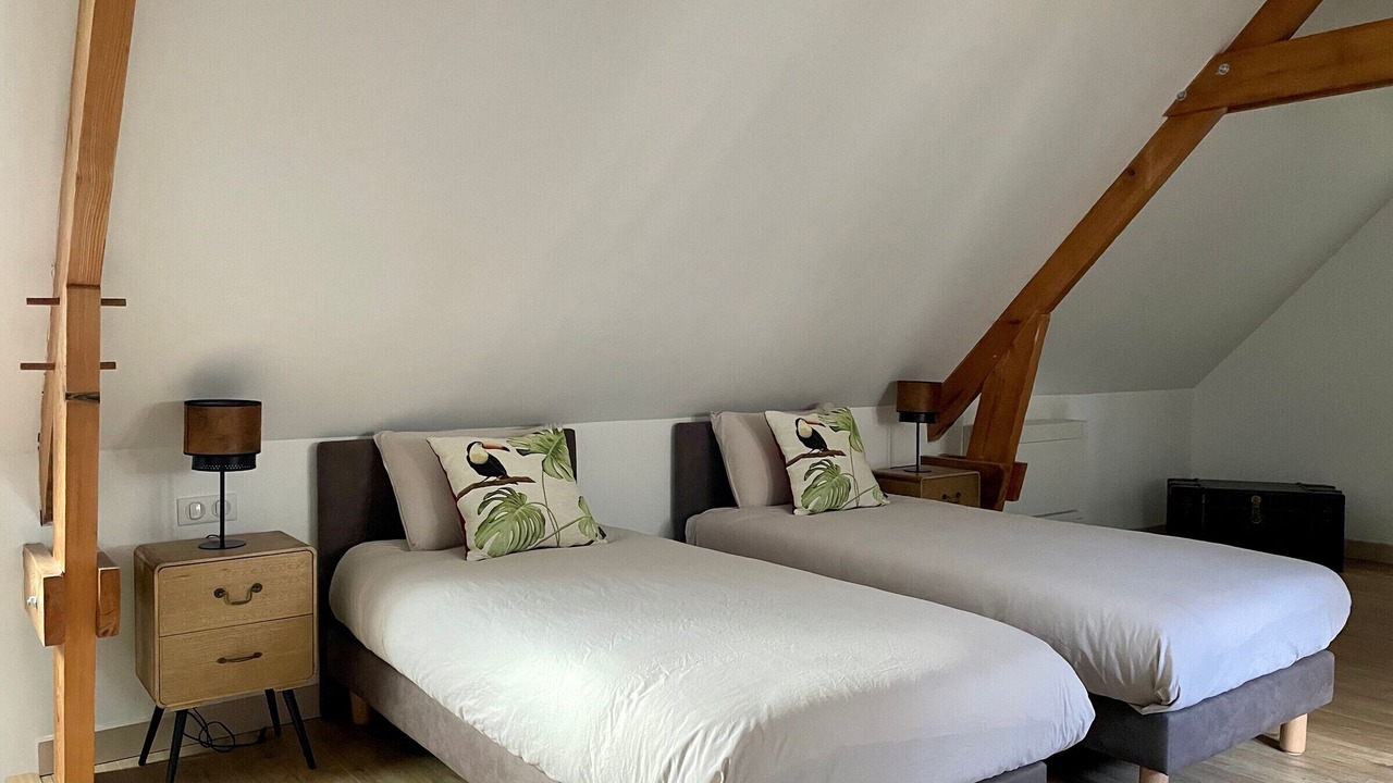 Photo of Bedroom in Cerans-Foulletourte
