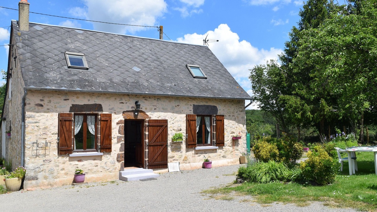 Photo of Outdoor in Crisse
