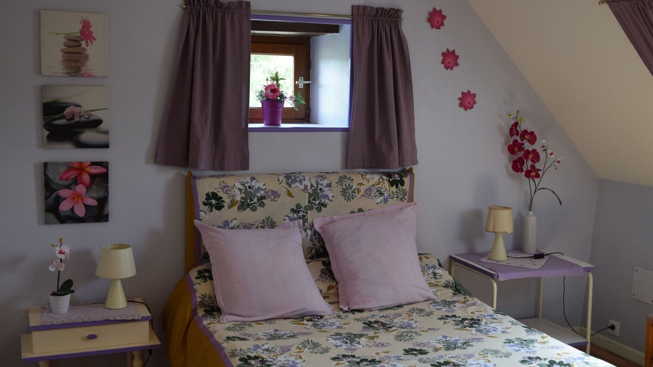 Photo of Bedroom in Crisse