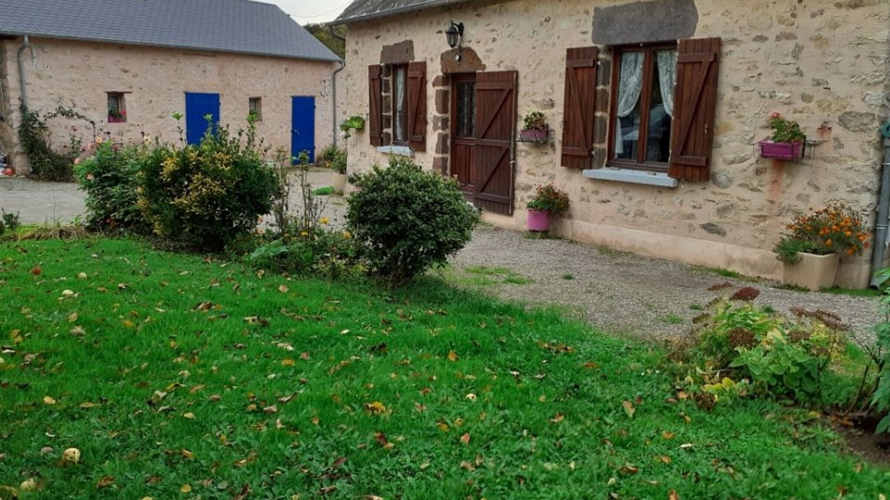 Photo of Outdoor in Crisse