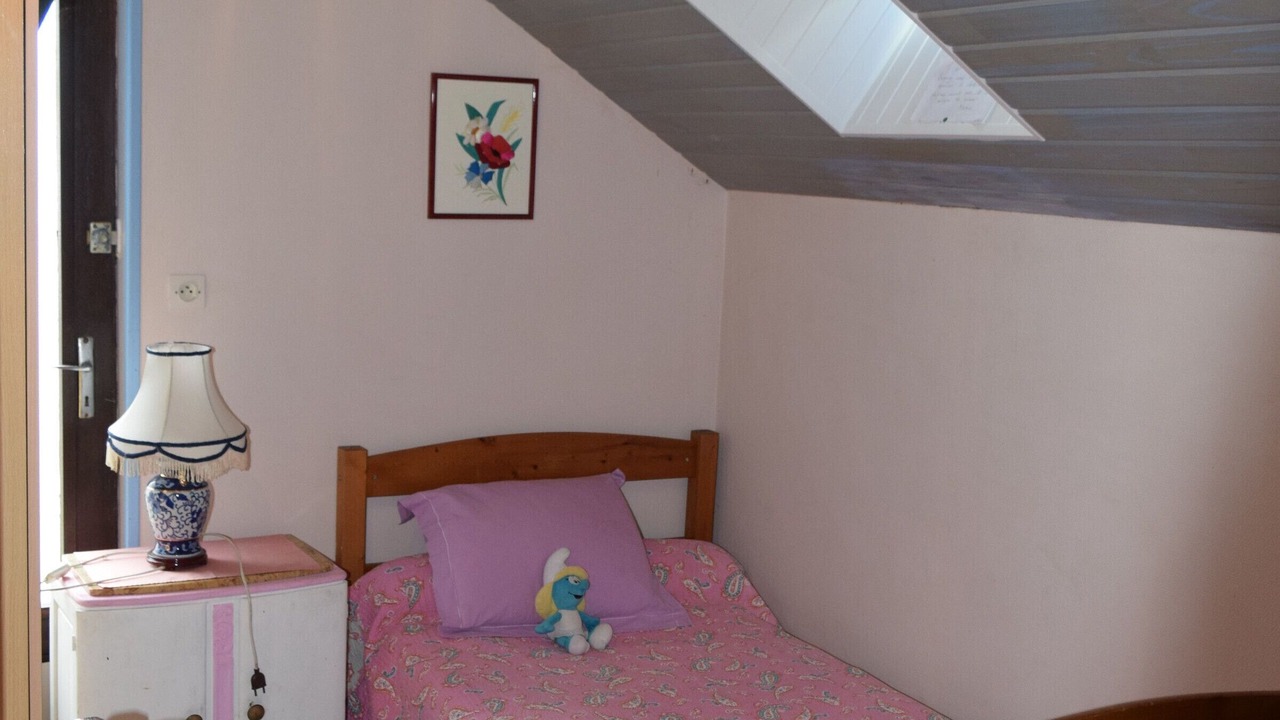 Photo of Bedroom in Crisse