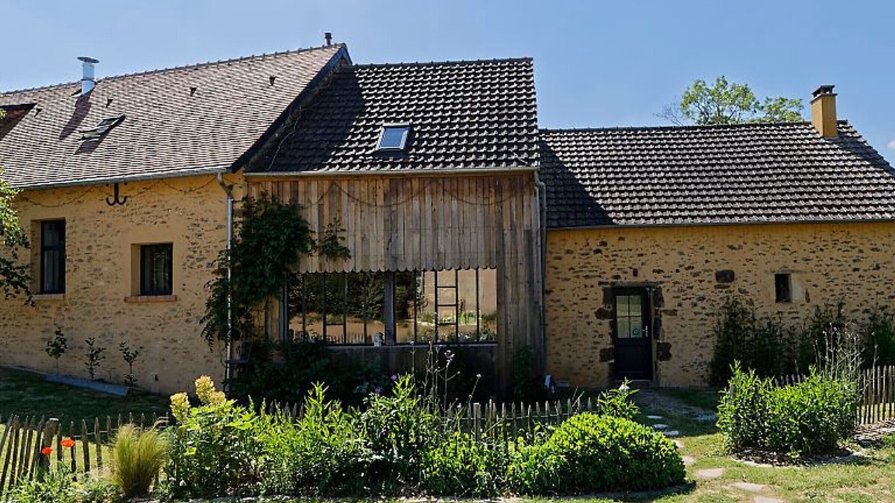 Photo of Outdoor in Louplande