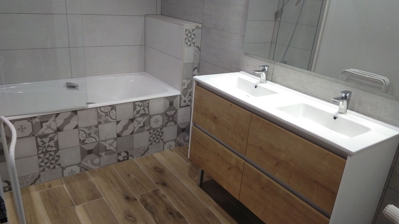Photo of Bathroom in Rouez