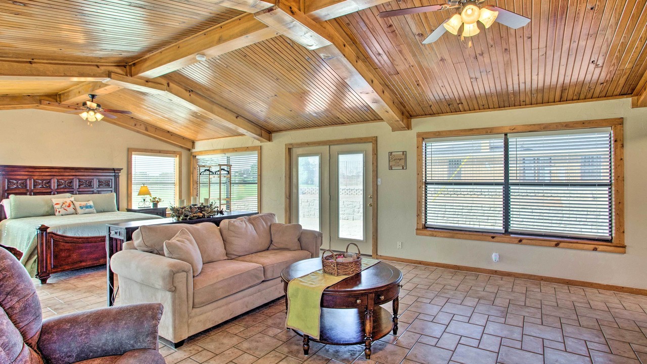 Photo of Bedroom in Calera