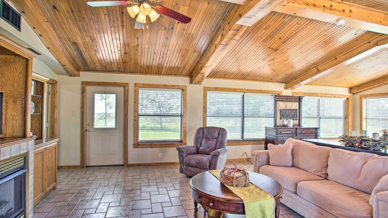 Photo of Bedroom in Calera