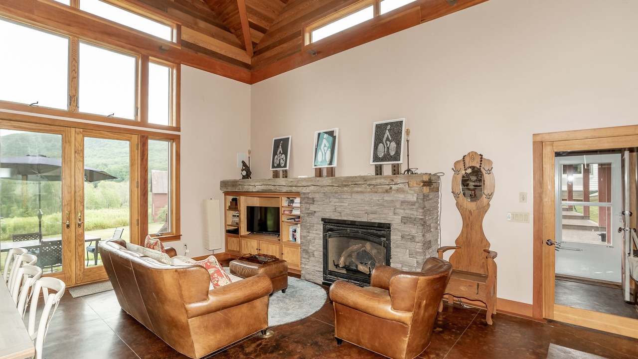 Photo of Livingroom in Richmond