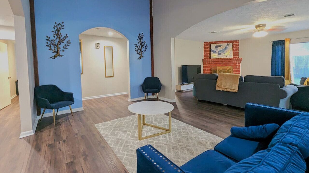 Photo of Livingroom in Humble
