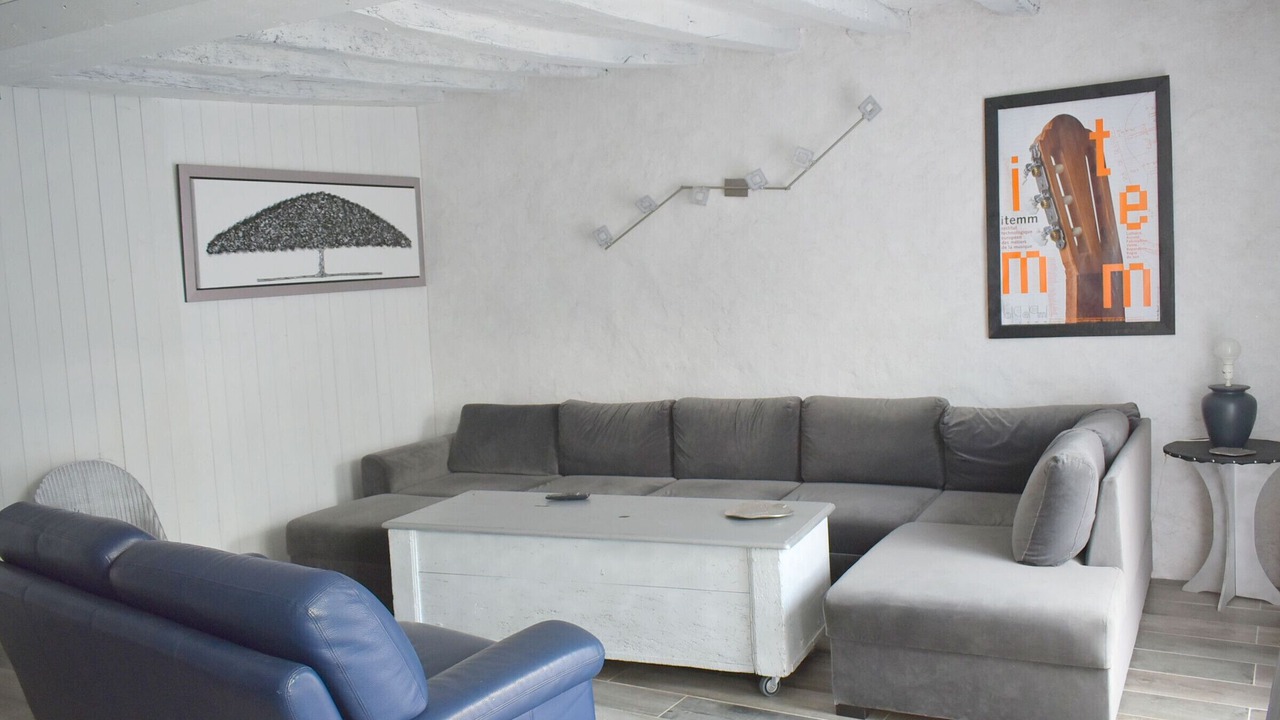 Photo of Livingroom in Chemire-en-Charnie