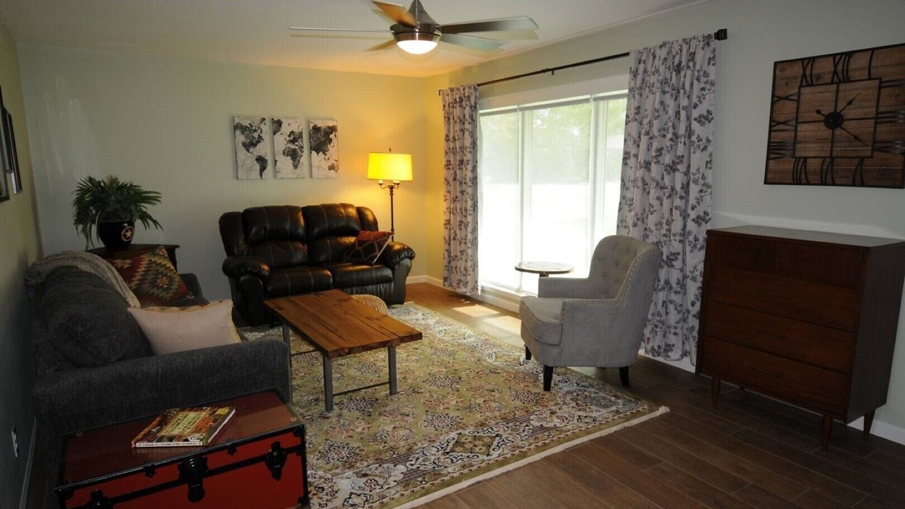 Photo of Livingroom in Kingsville