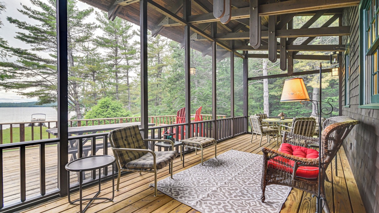 Photo of Outdoor in Stoneham