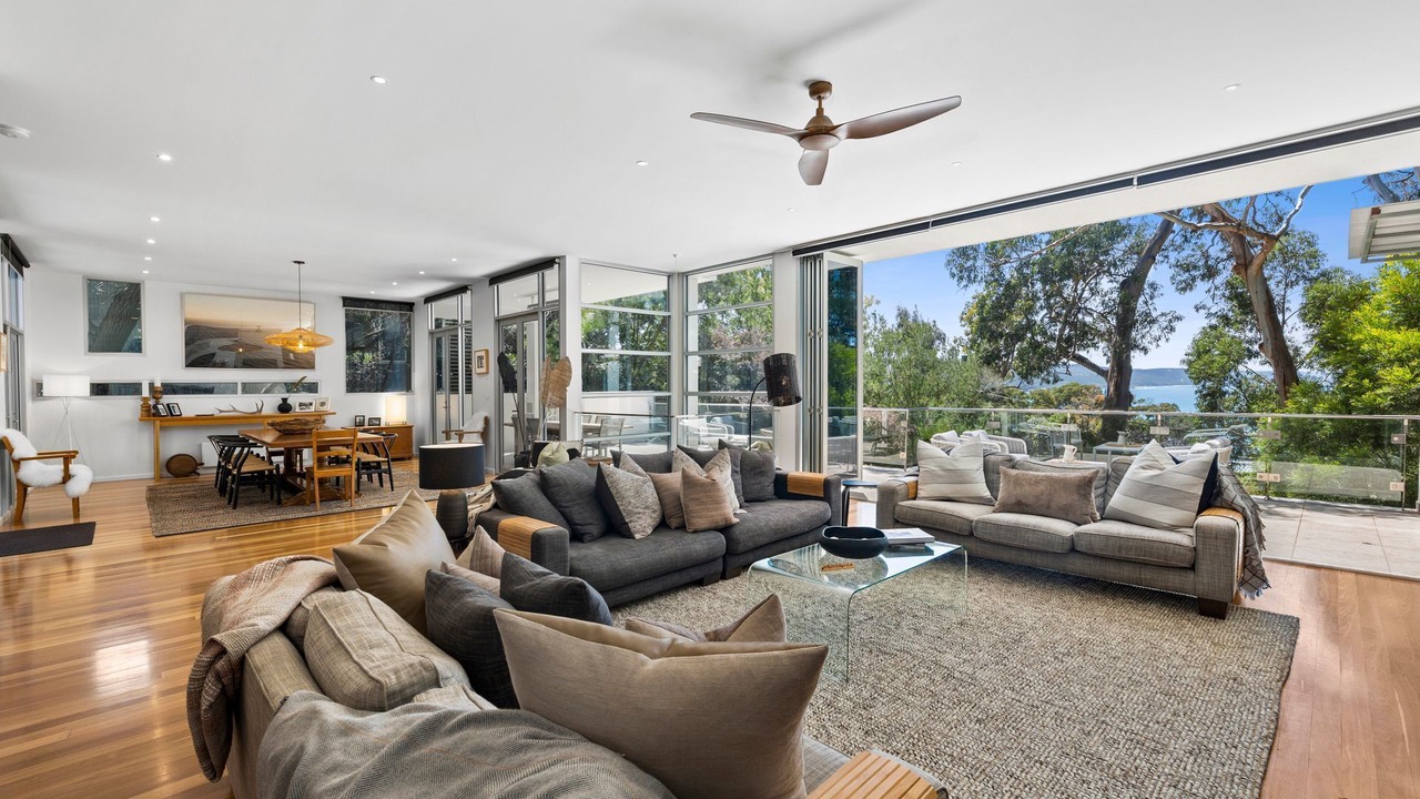 Photo of Livingroom in Lorne