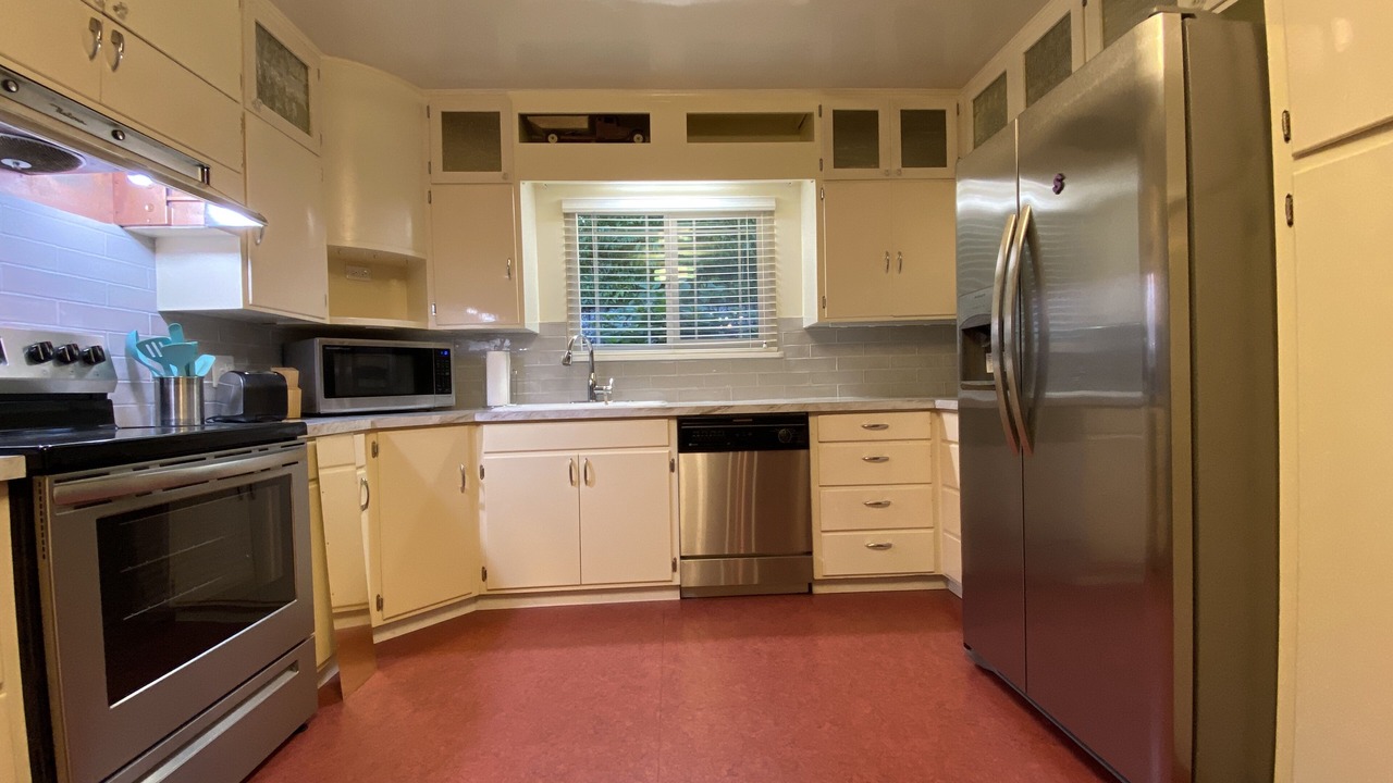 Photo of Kitchen in West Side Highway