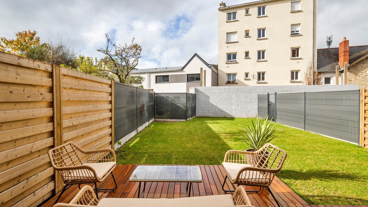 Photo of Outdoor in La Madeleine