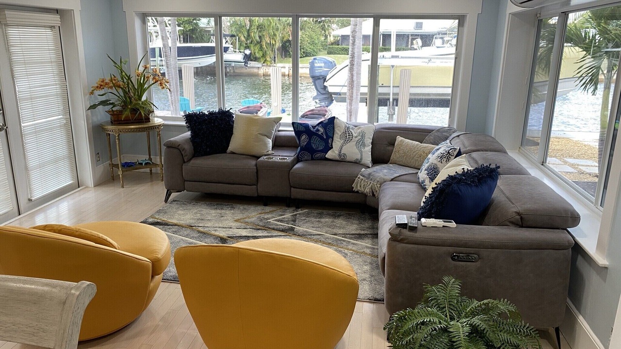 Photo of Livingroom in Singer Island