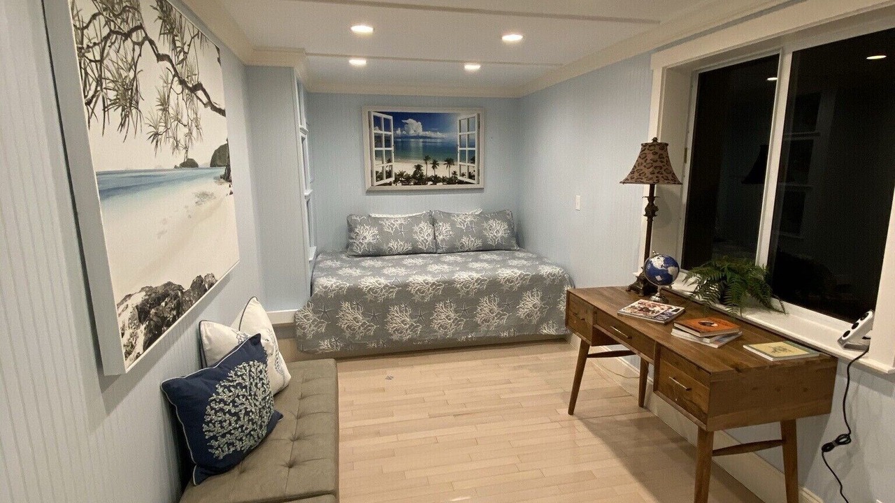 Photo of Bedroom in Singer Island