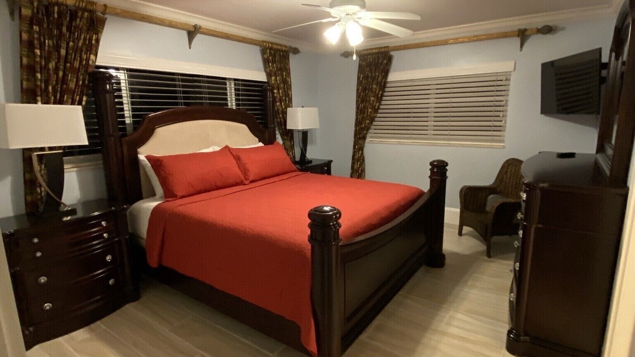 Photo of Bedroom in Singer Island