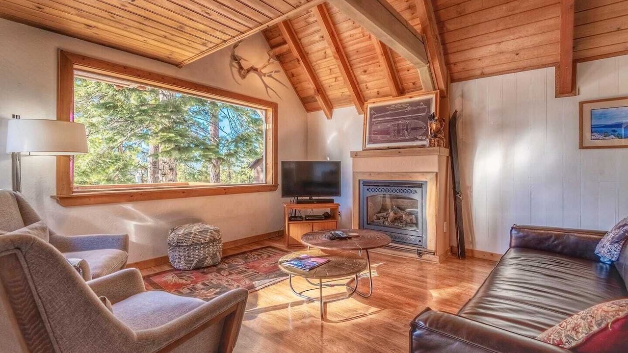 Photo of Livingroom in Kings Beach