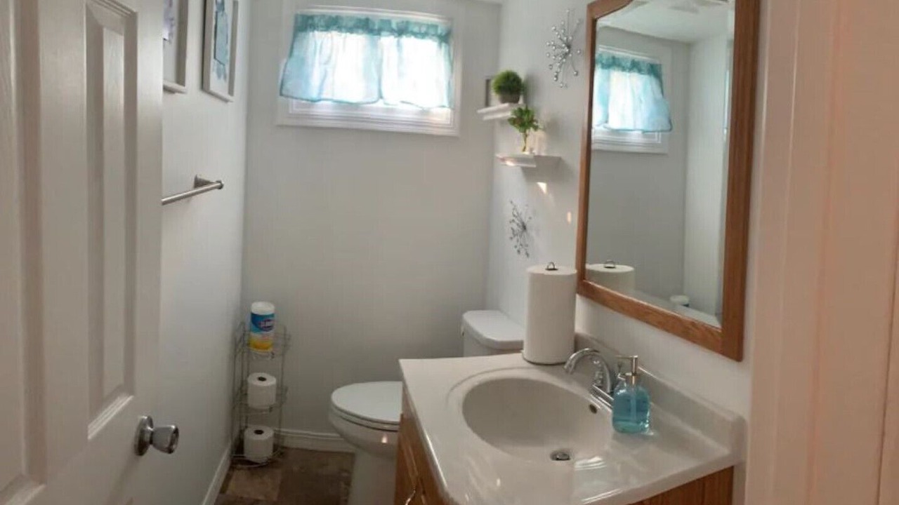 Photo of Bathroom in Davenport