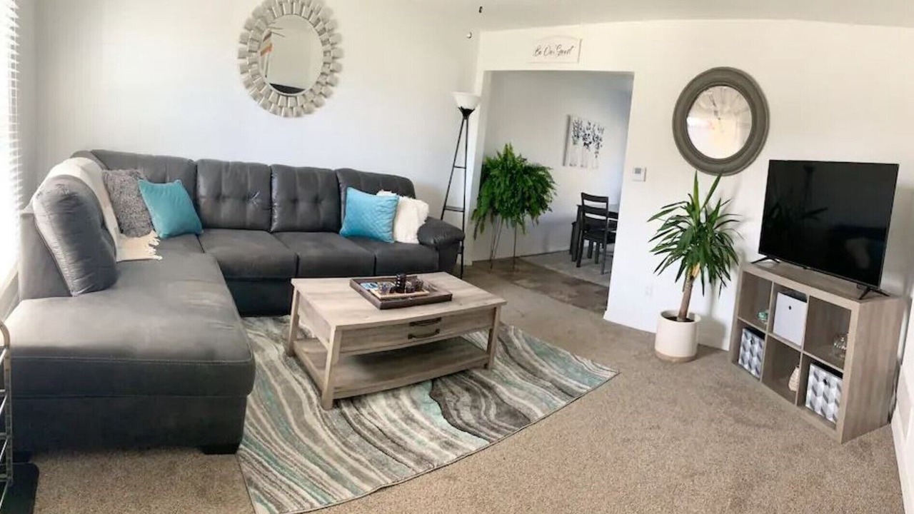 Photo of Livingroom in Davenport