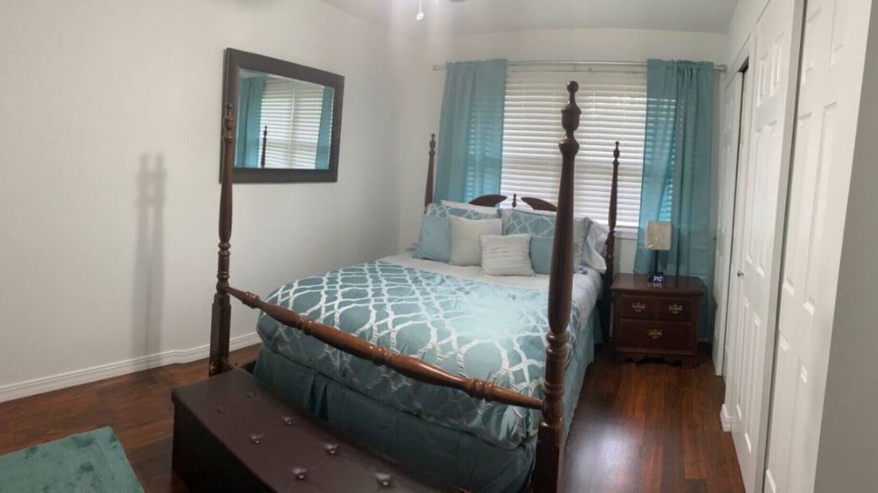 Photo of Bedroom in Davenport
