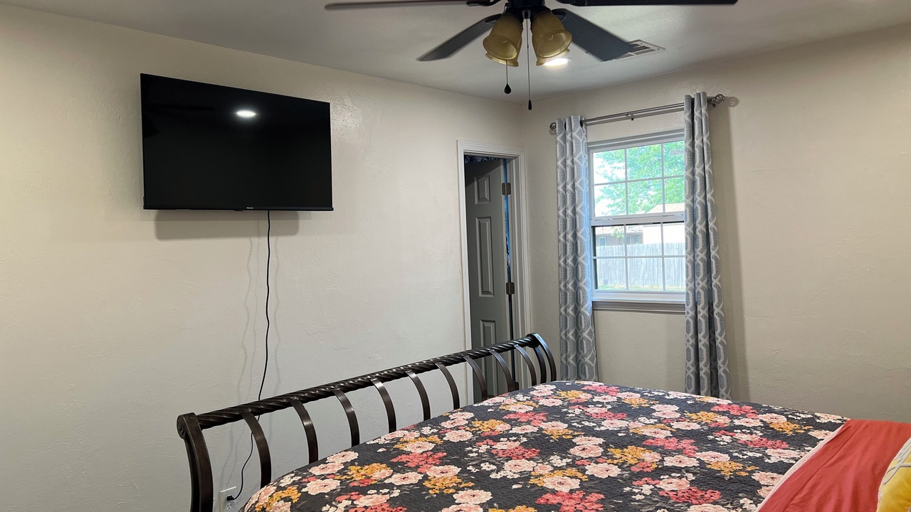 Photo of Bedroom in Woodward