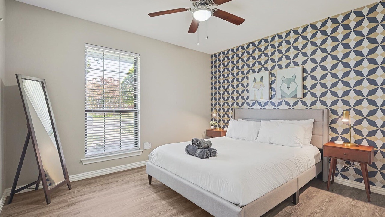 Photo of Bedroom in Allen