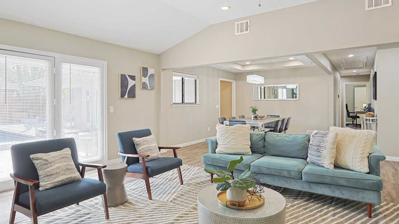 Photo of Livingroom in Allen