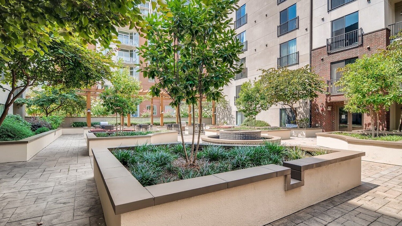 Photo of Patio Balcony in The Gulch