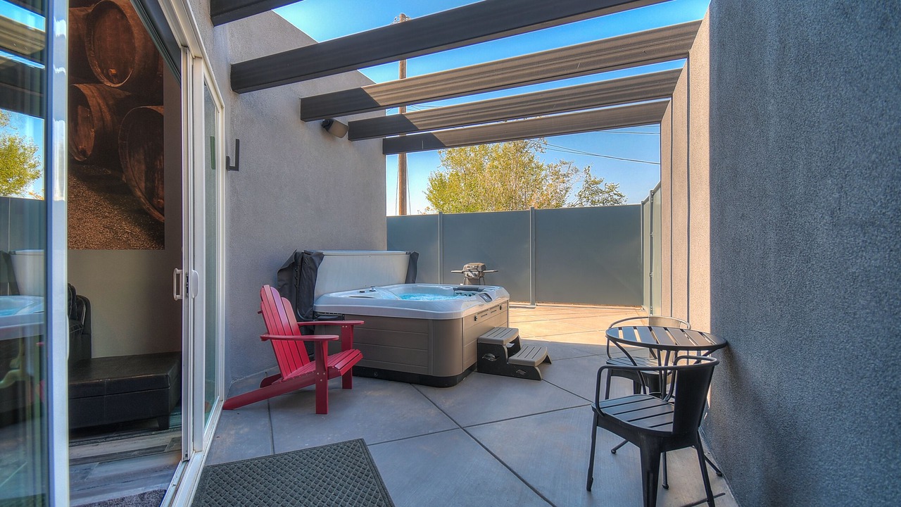 Photo of Patio Balcony in Uptown