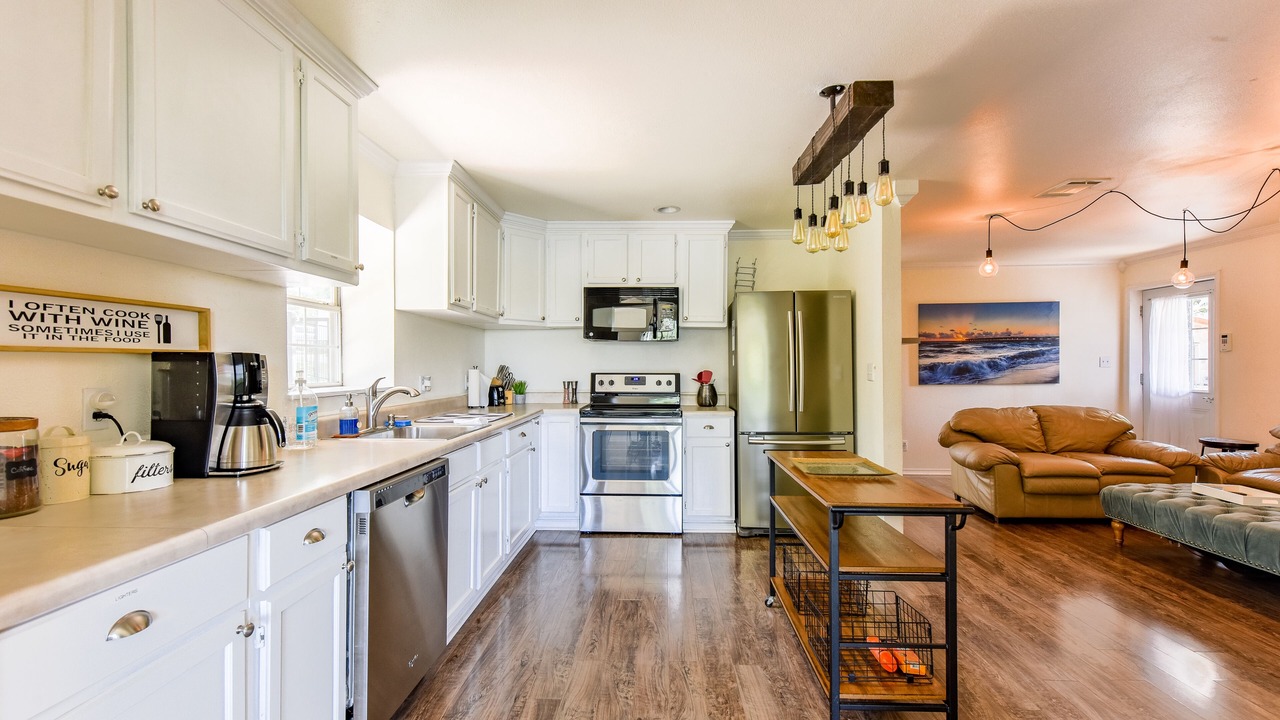Photo of Kitchen in Yacht Harbor
