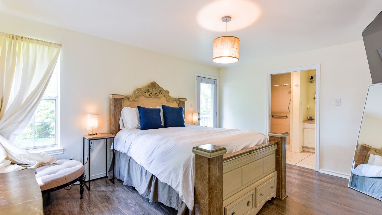 Photo of Bedroom in Yacht Harbor