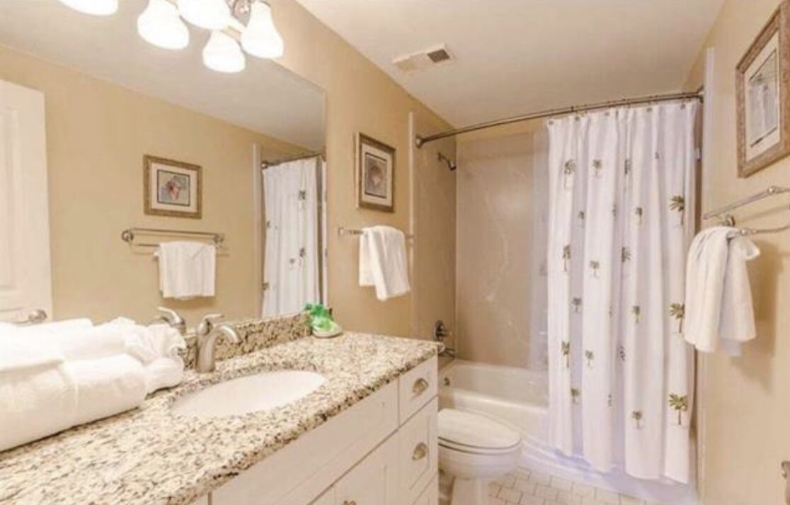 Photo of Bathroom in Orange Beach