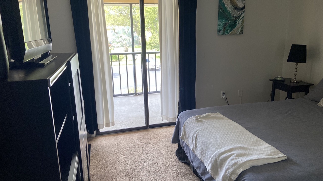 Photo of Bedroom in Pinellas Point