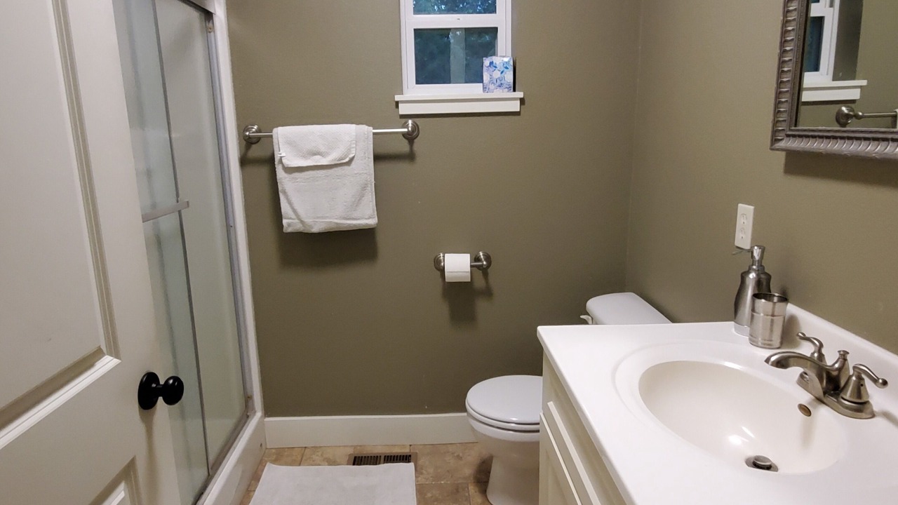 Photo of Bathroom in Fort Scott