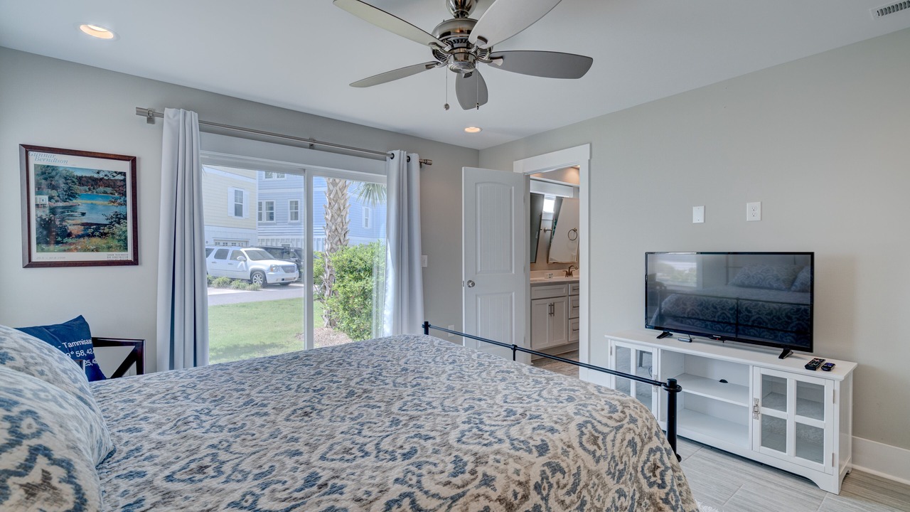 Photo of Bedroom in North Carolina Coast