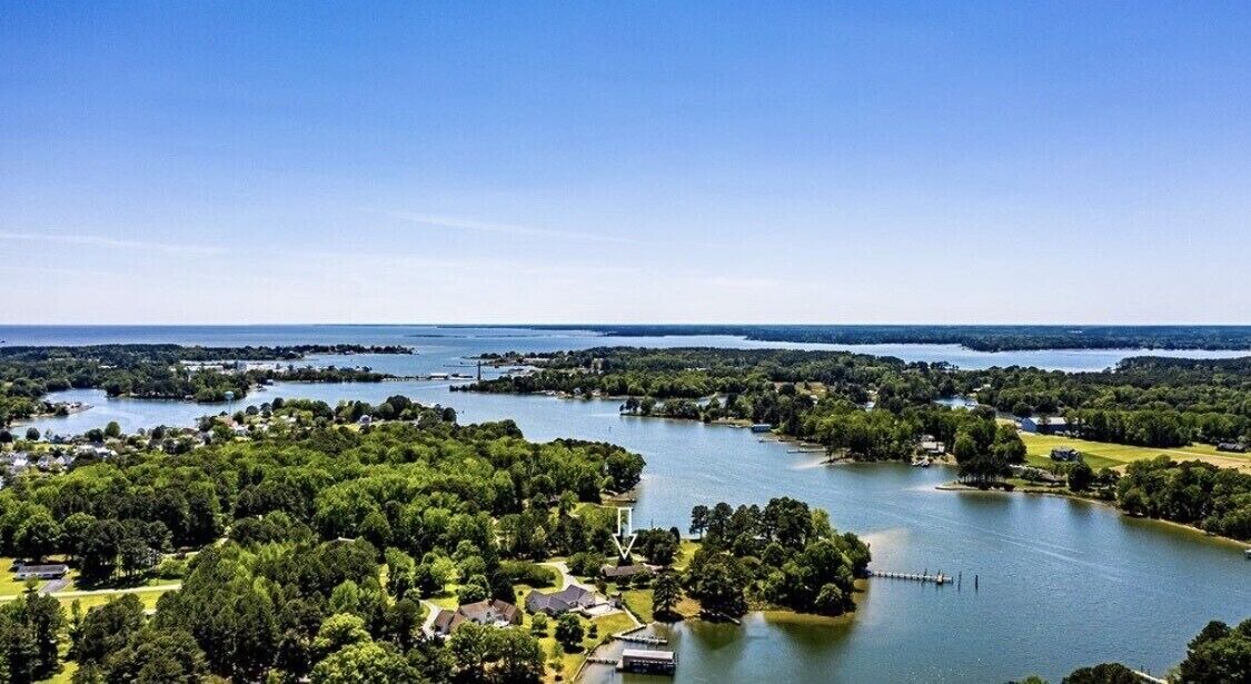 Photo of Others in Reedville